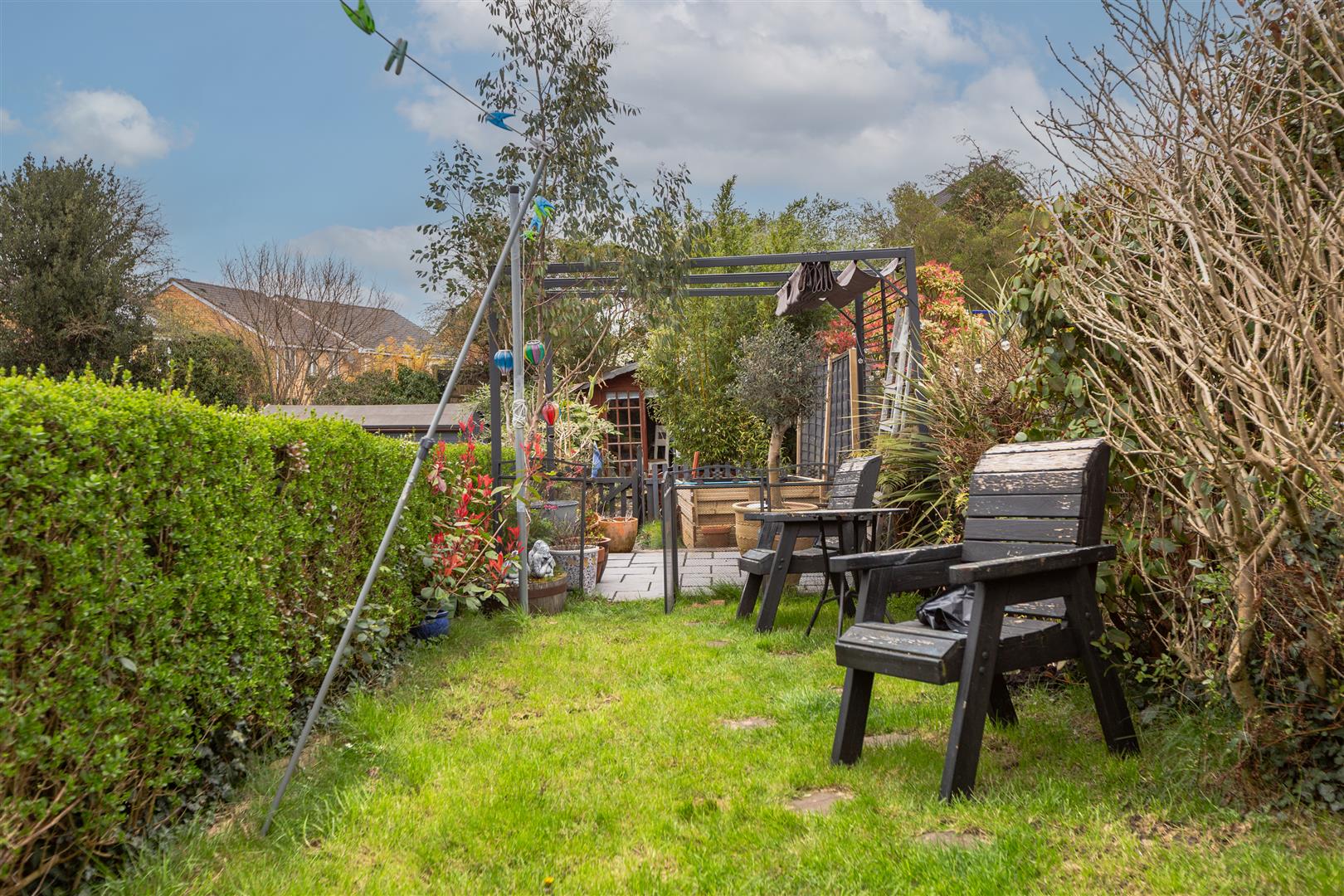 Carmarthen Road, Fforestfach, Swansea, SA5 4BR